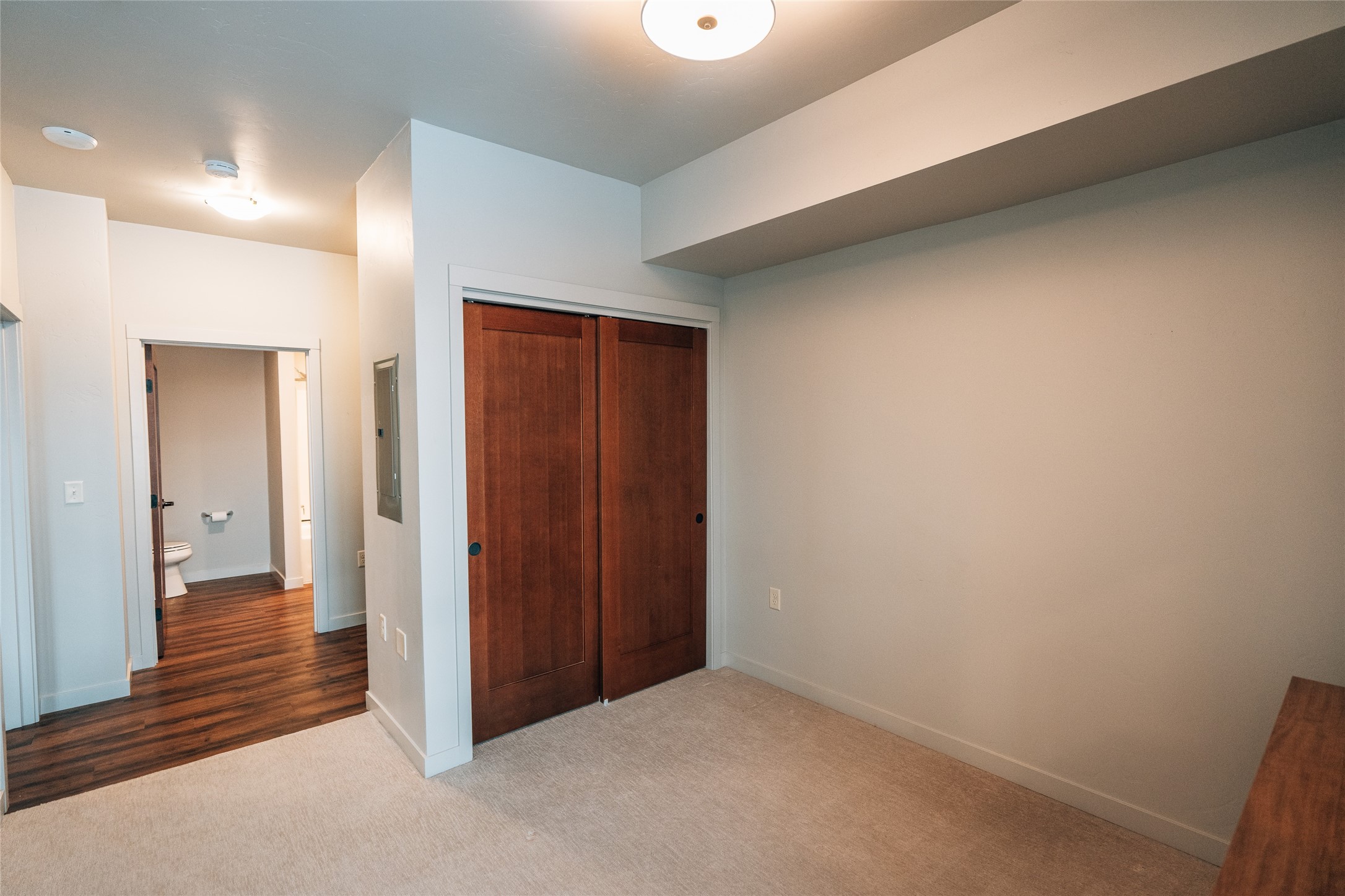 100 Woodlands Way B406
