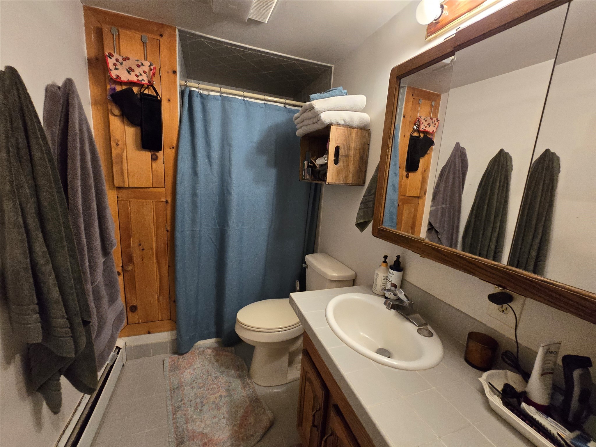 1709 Tamarack Lane