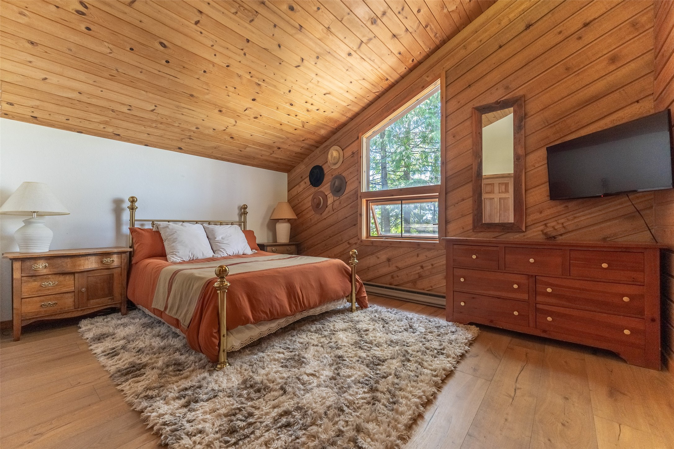 213 Tamarack Lane
