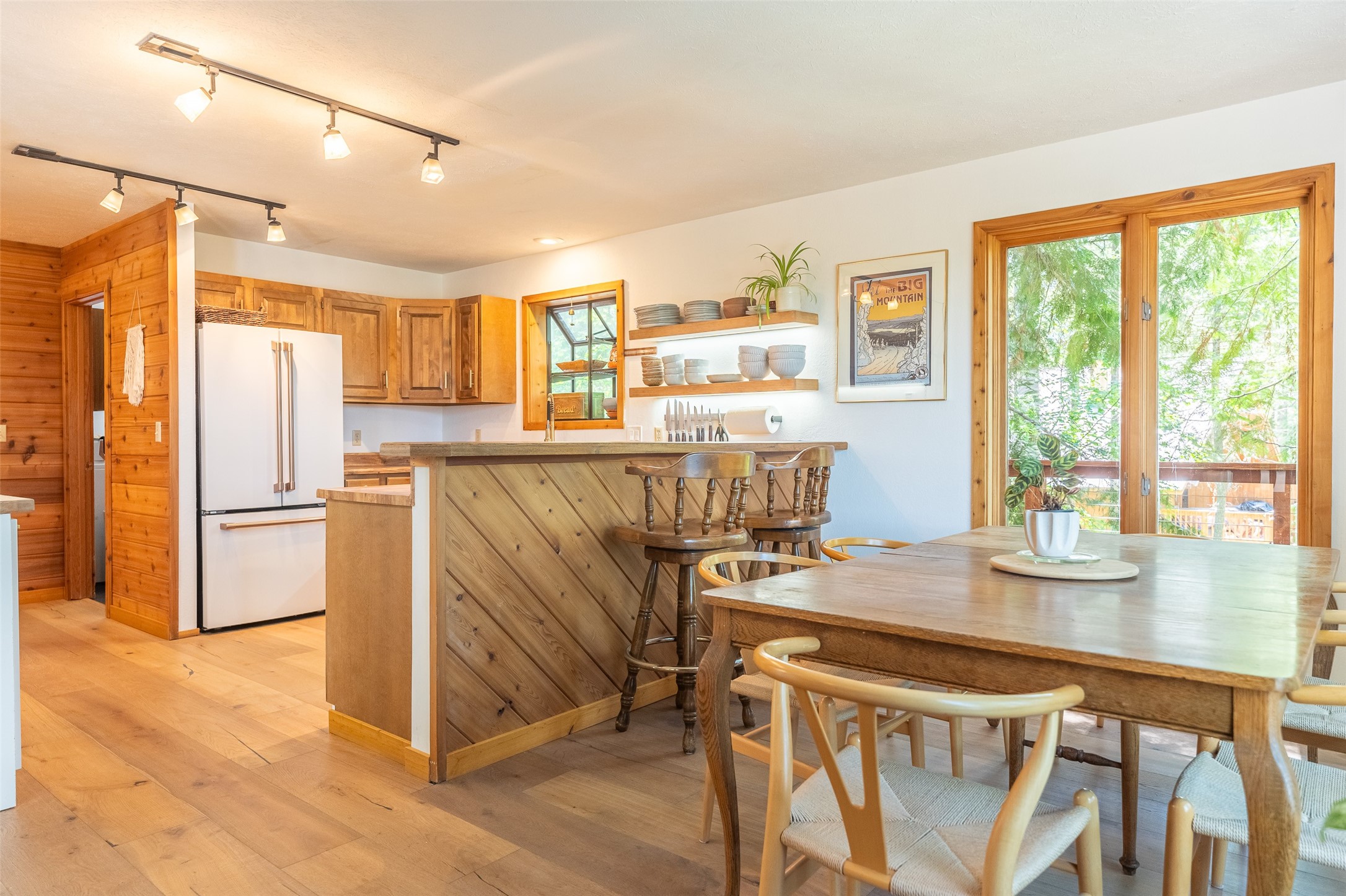 213 Tamarack Lane