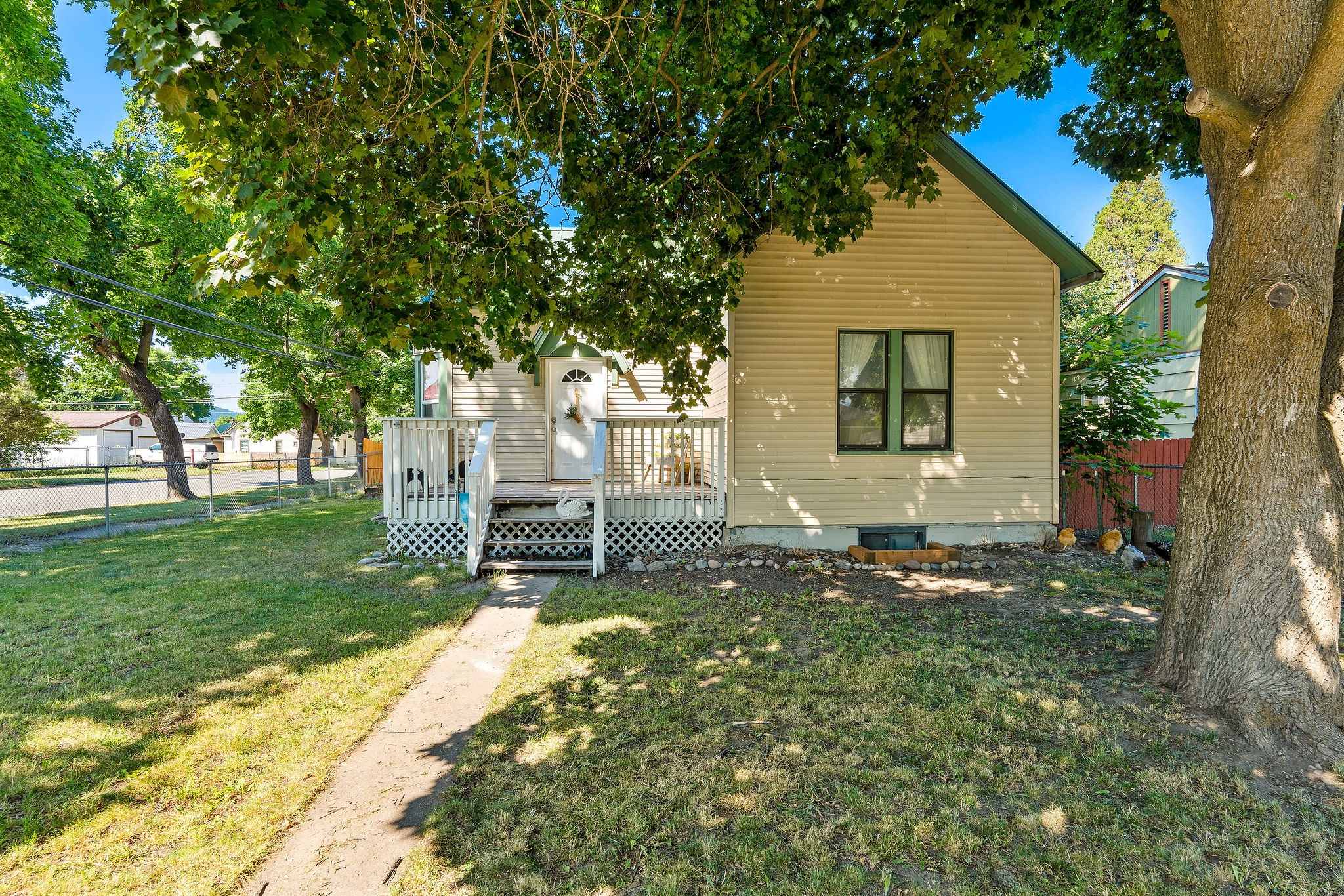 354 5th Avenue East North