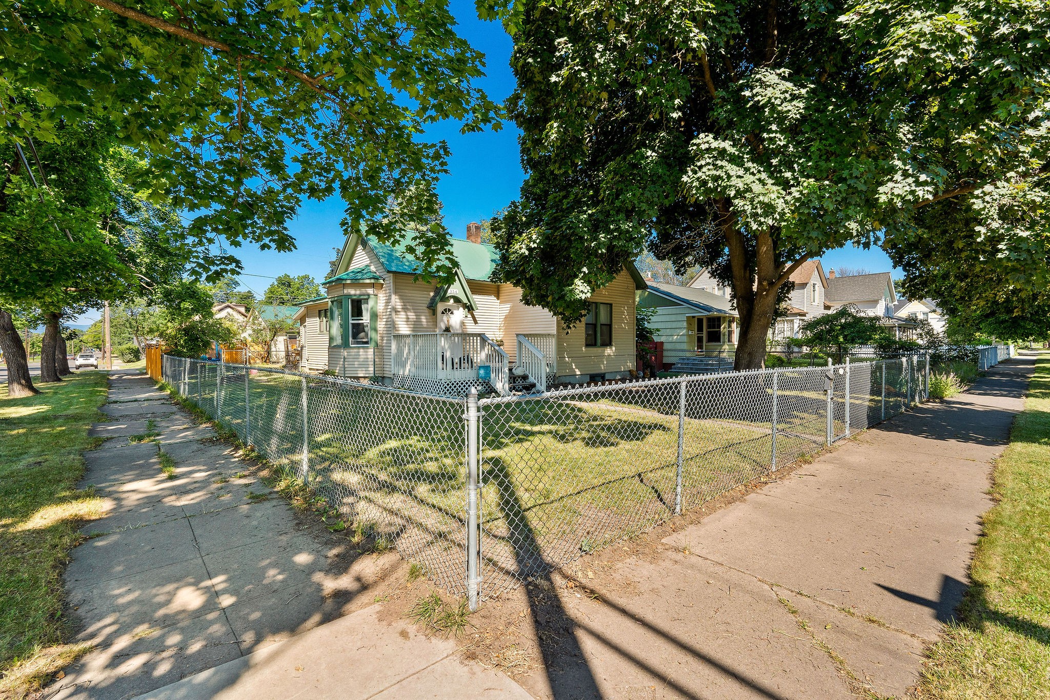 354 5th Avenue East North