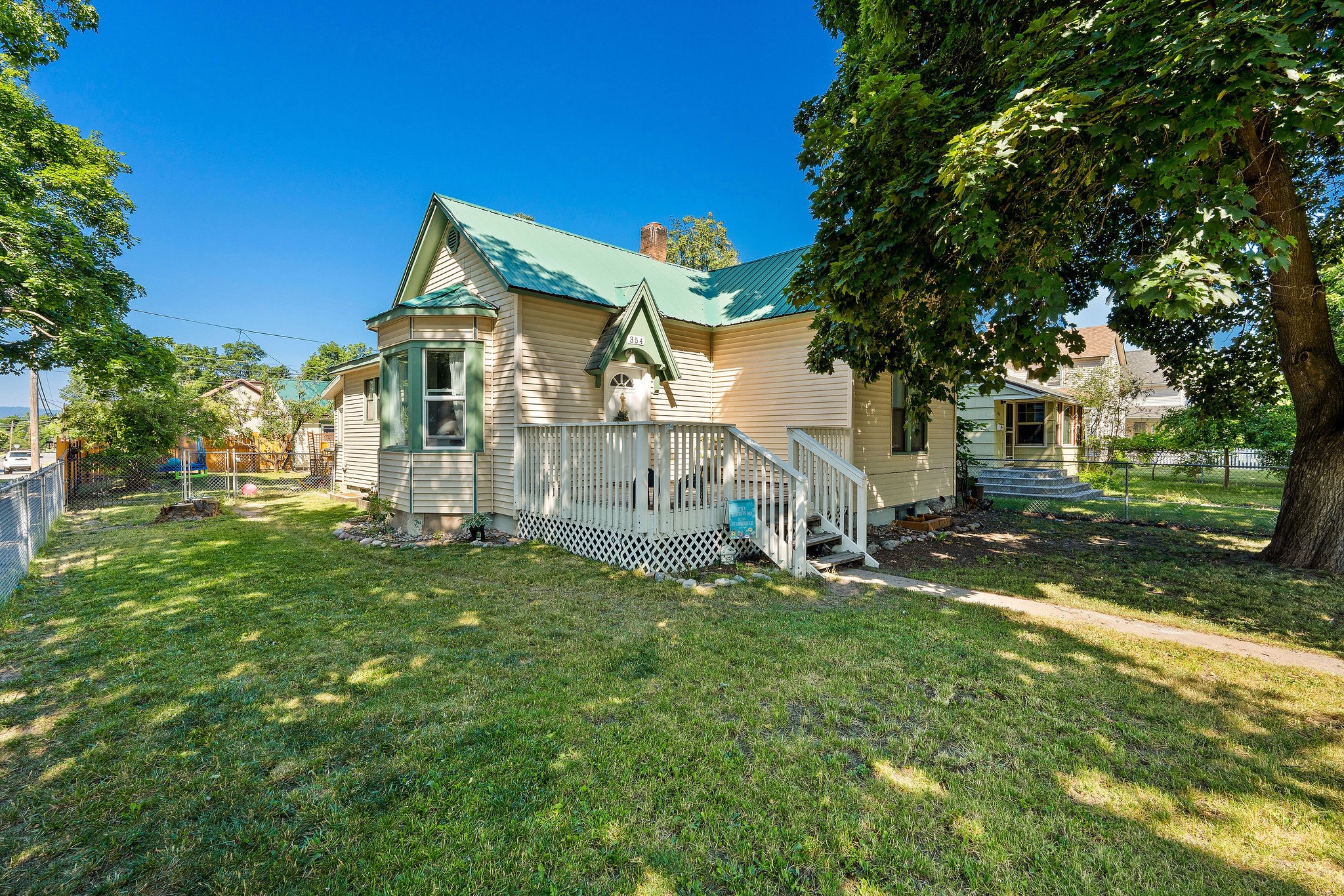 354 5th Avenue East North