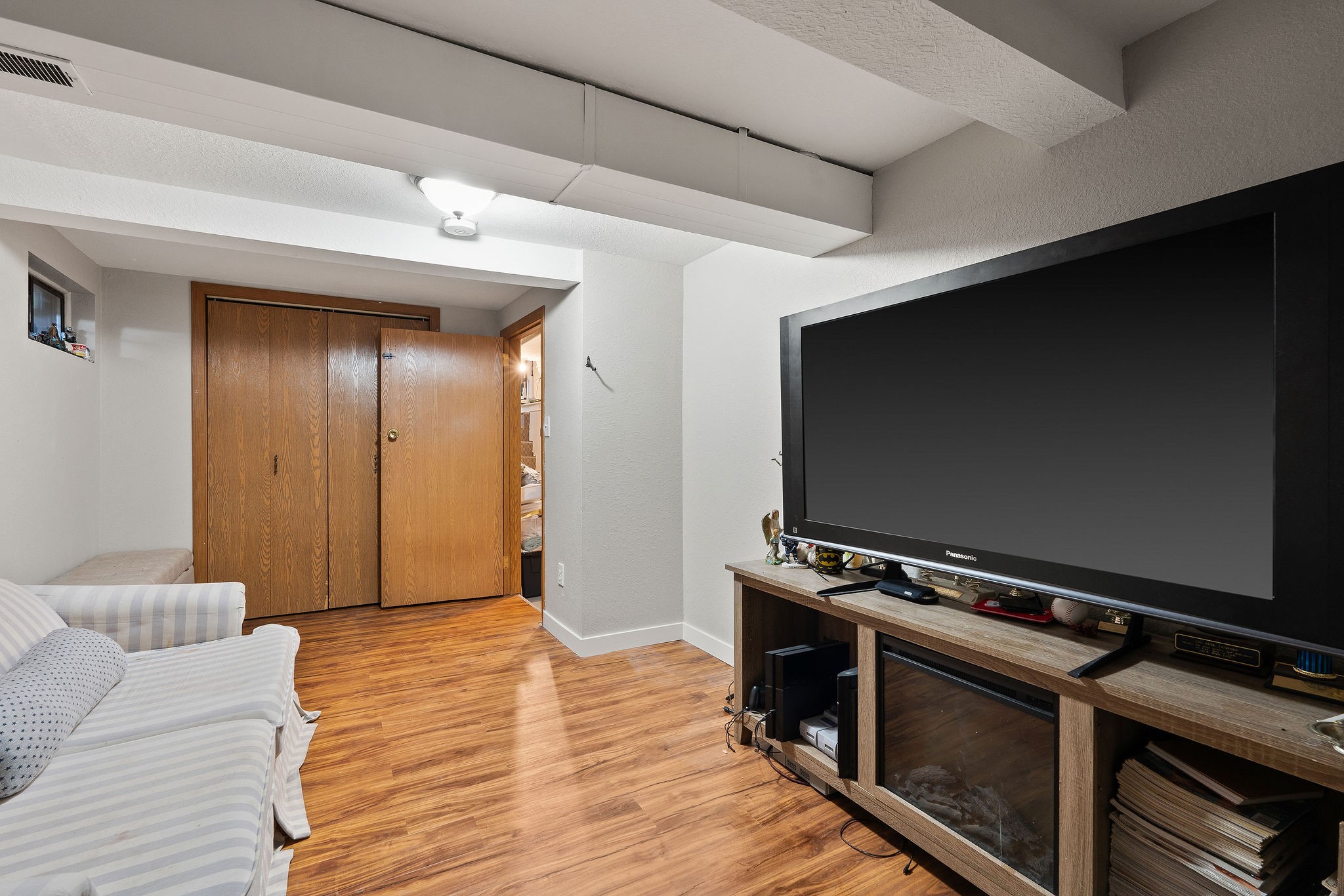 354 5th Avenue East North