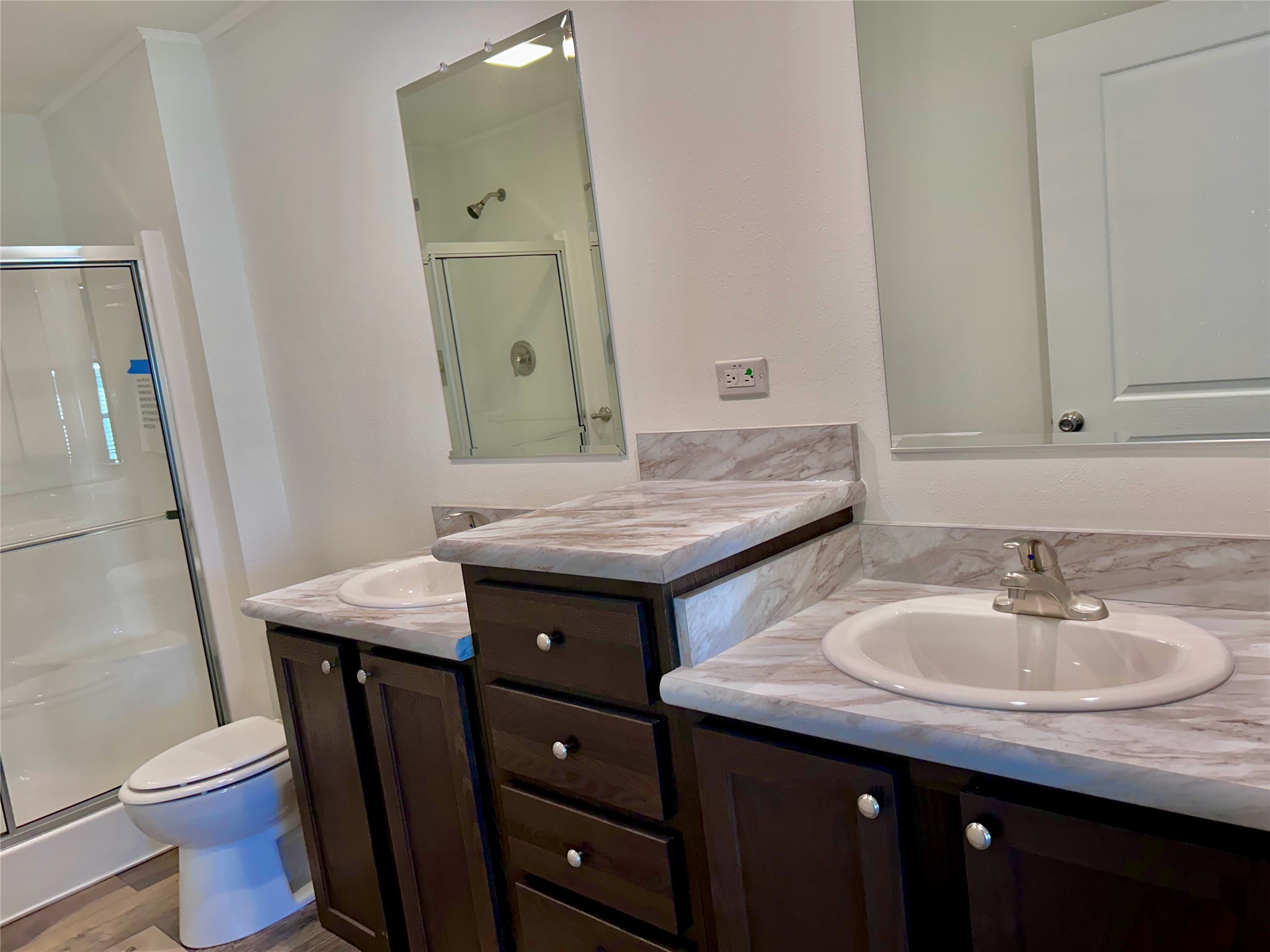50 Twin Acres Drive 4