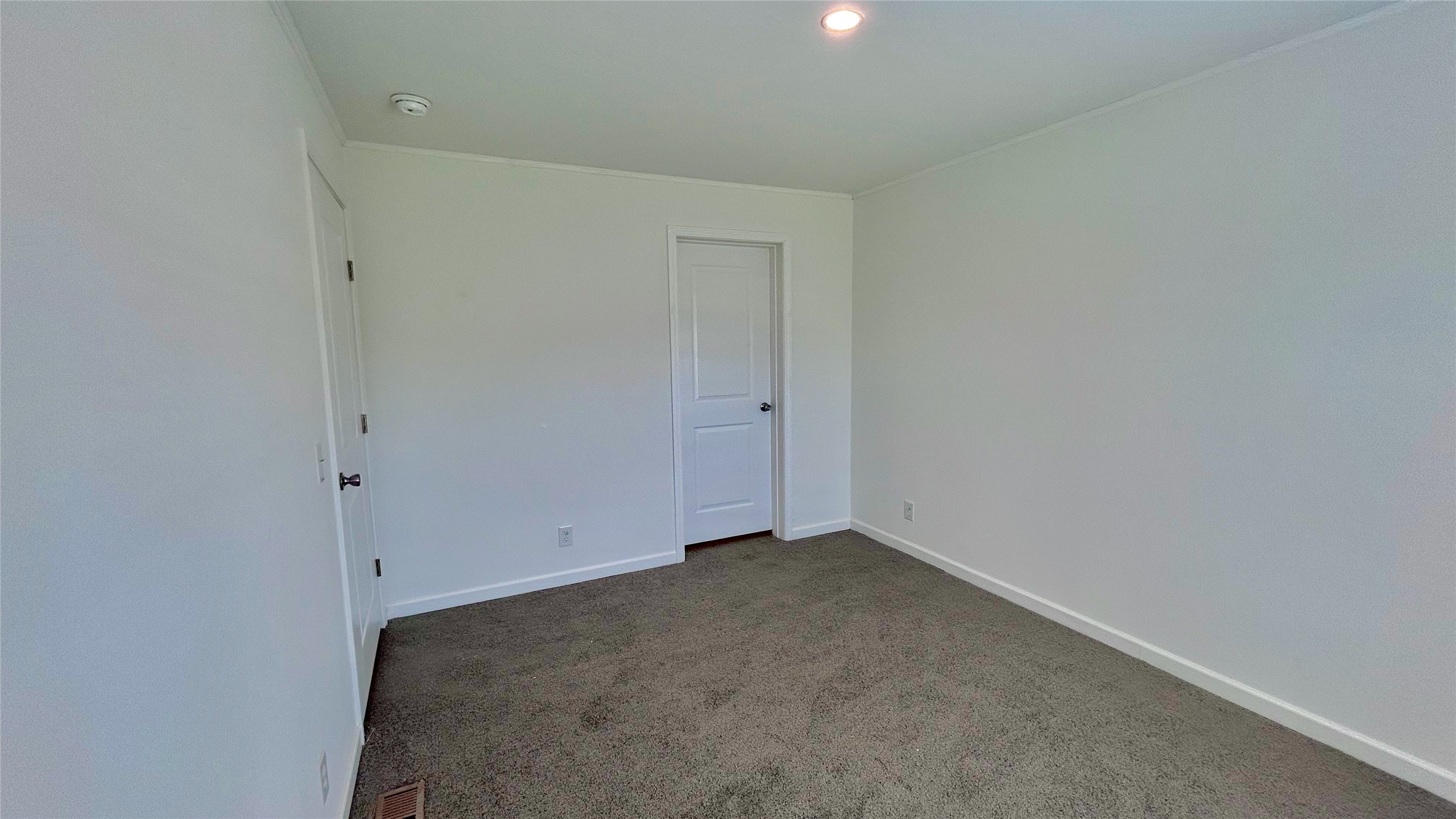 50 Twin Acres Drive 4
