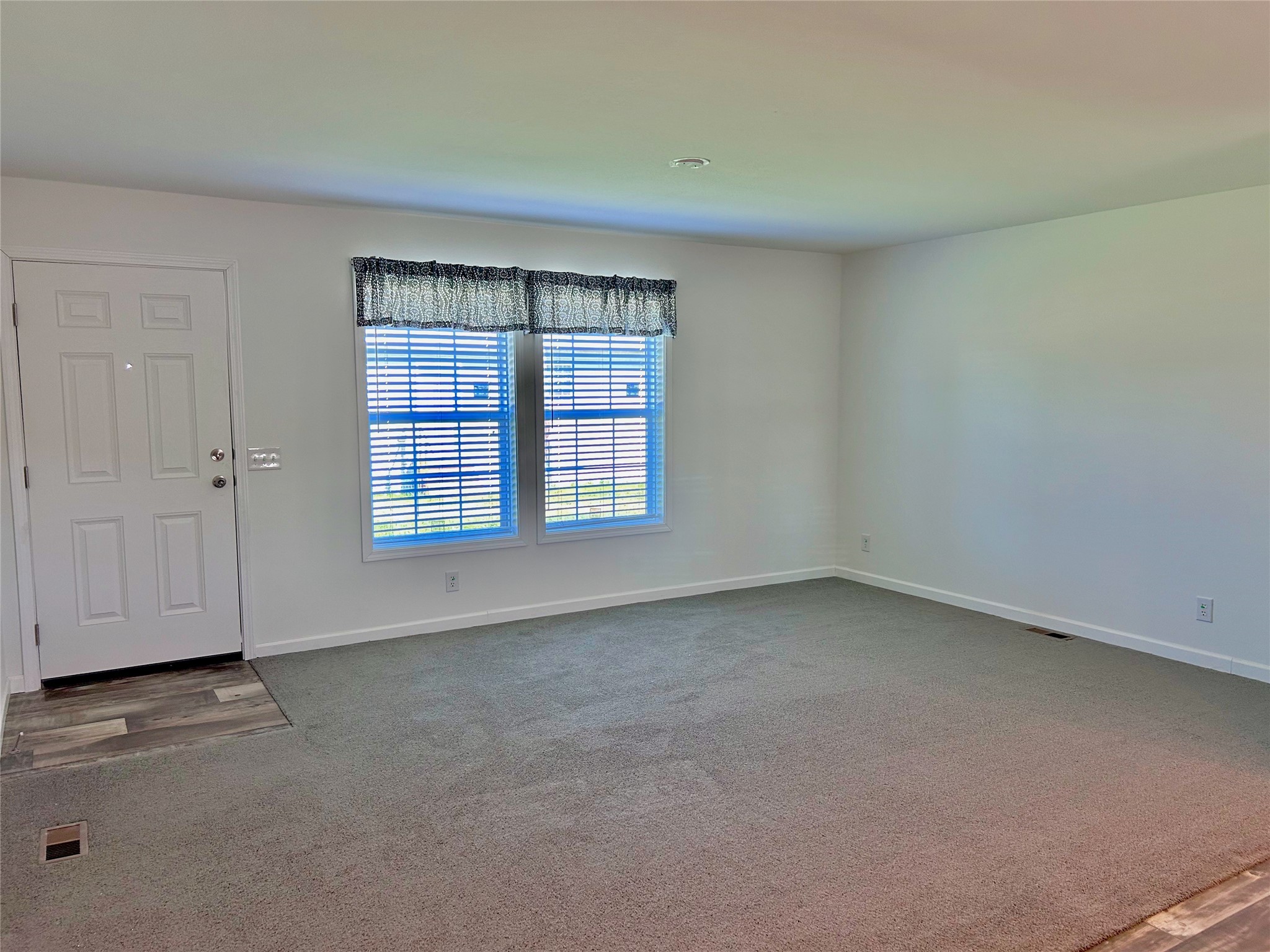 50 Twin Acres Drive 4