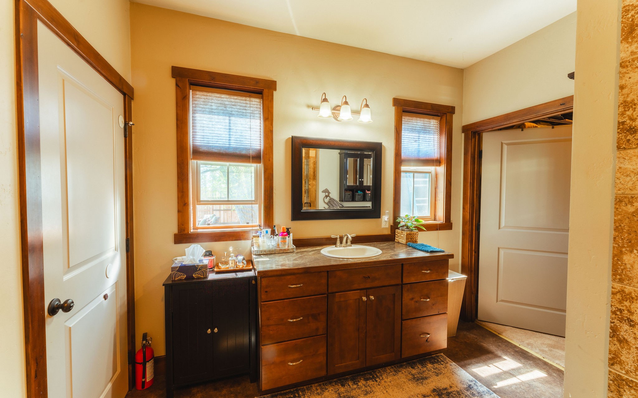 218 7th Street W Lots 6-7