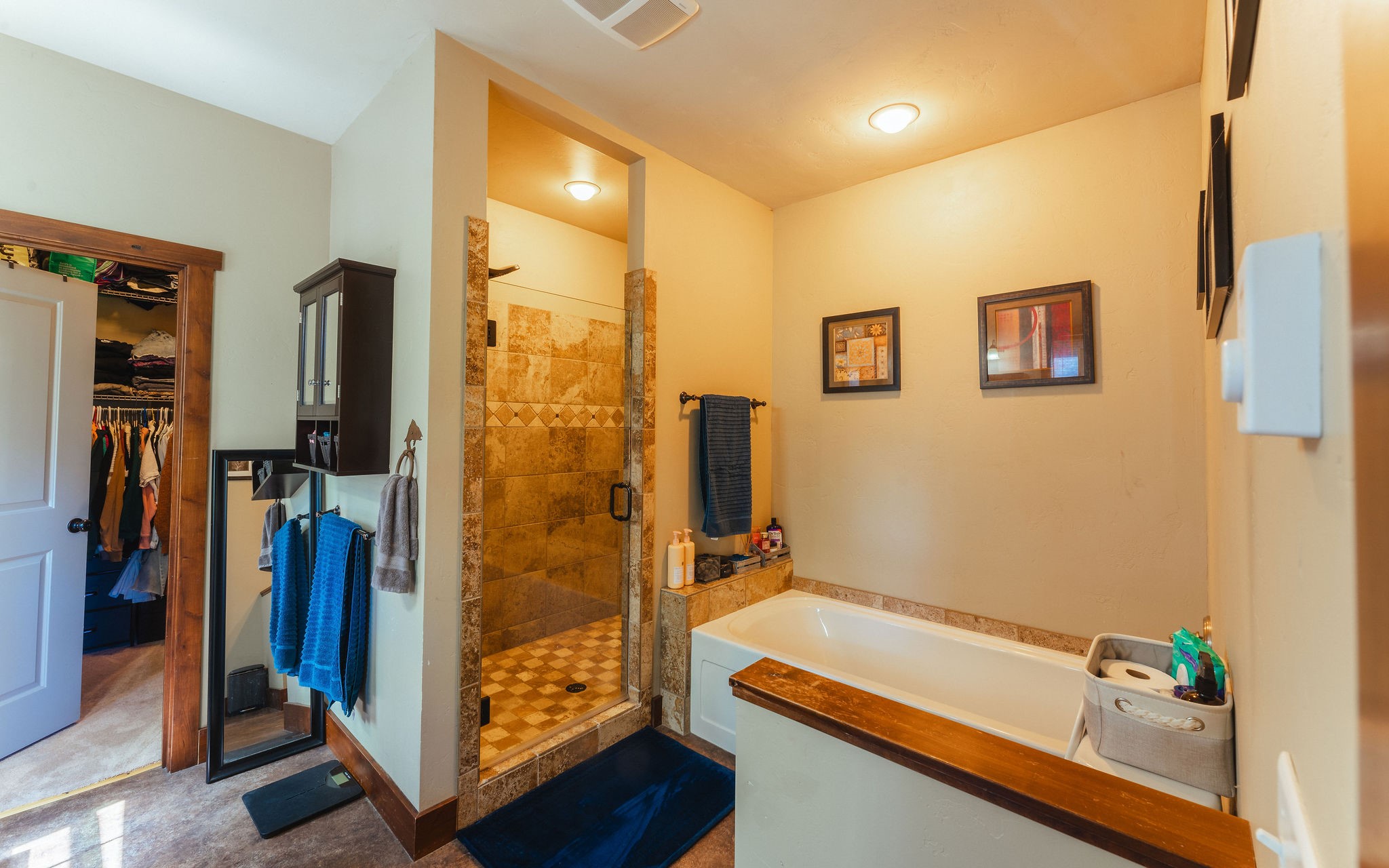 218 7th Street W Lots 6-7