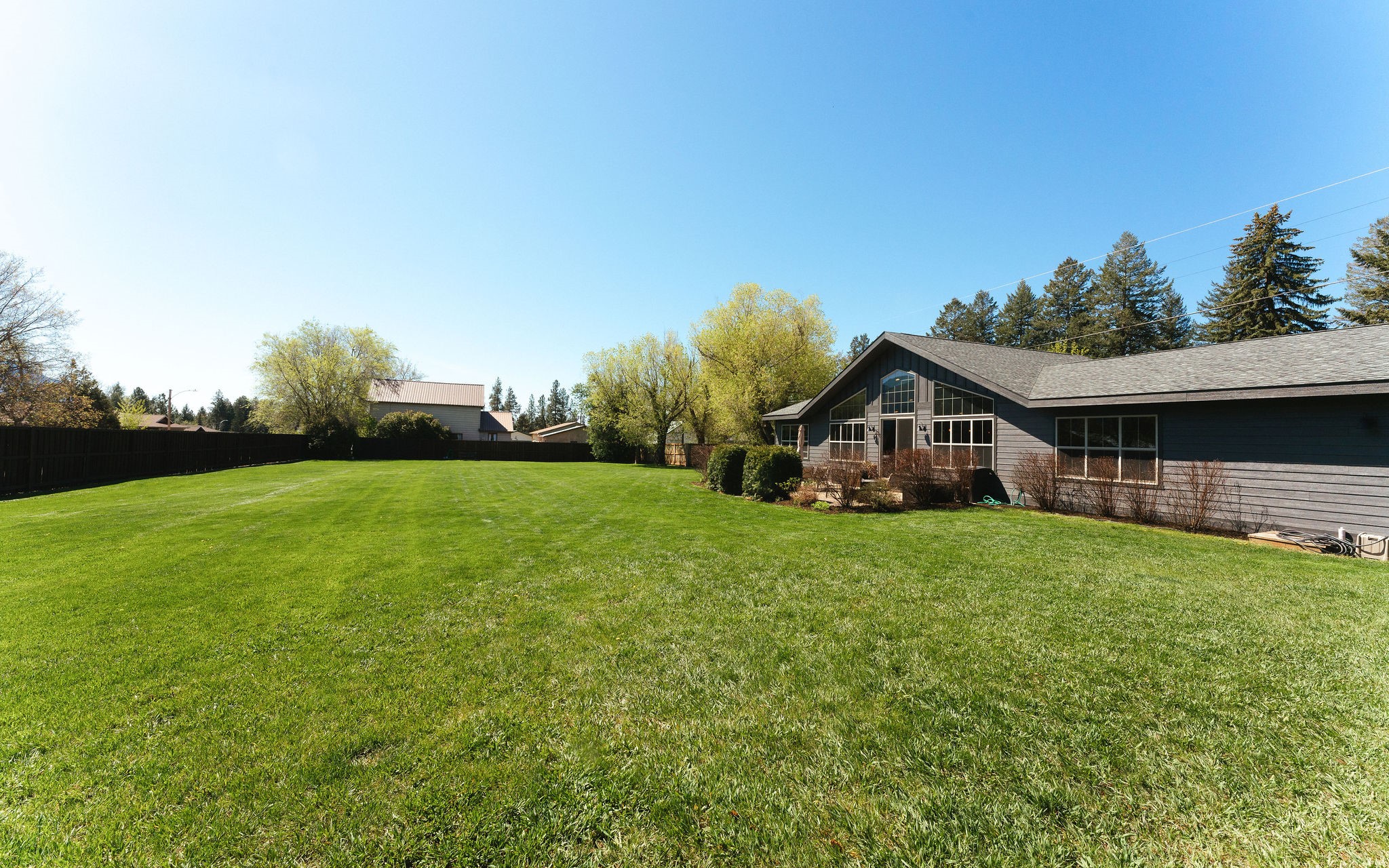 218 7th Street W Lots 6-7