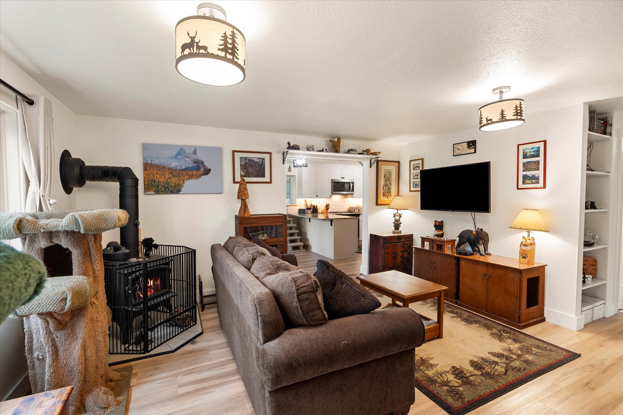 128 Tamarack Drive