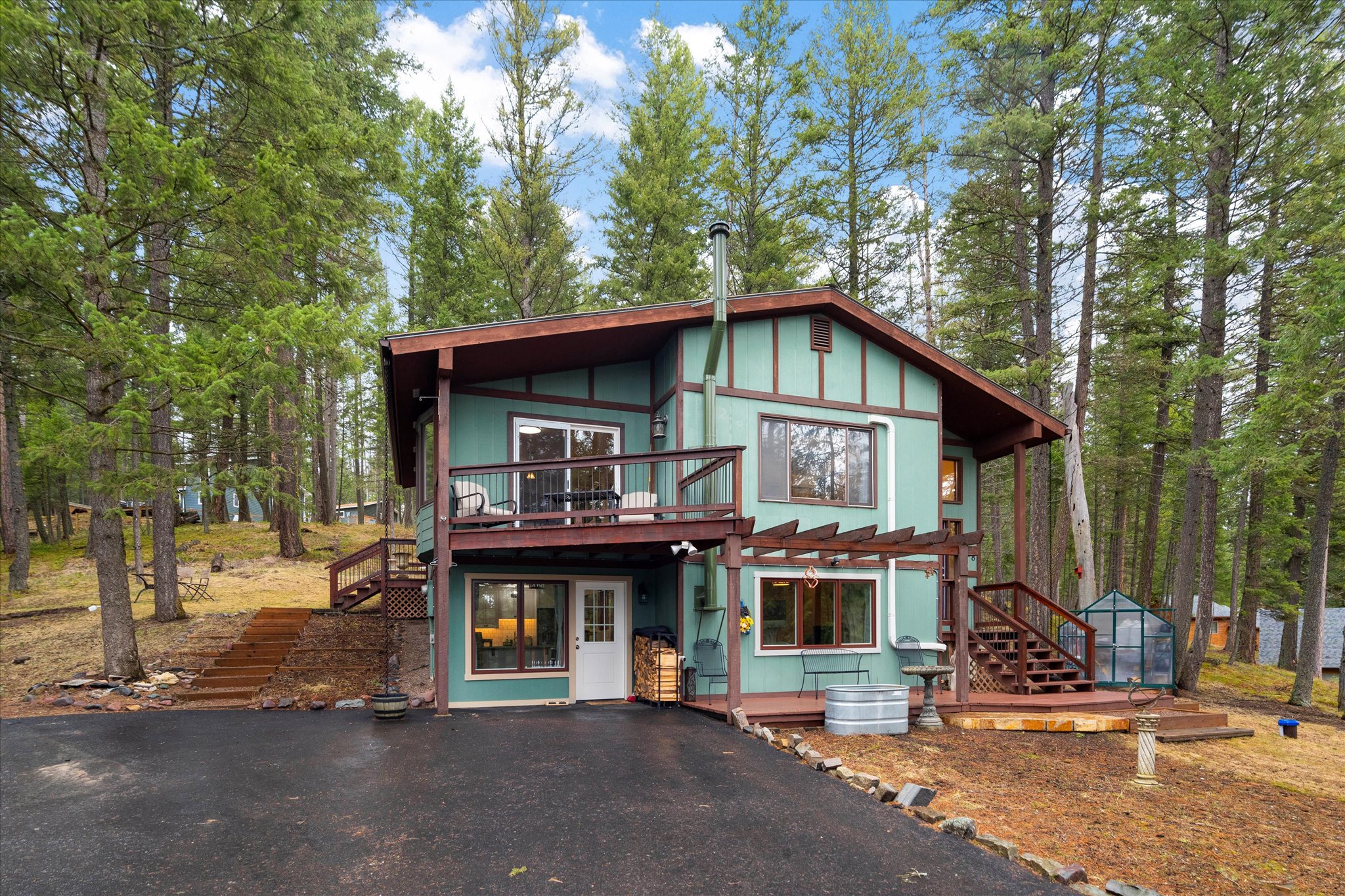 128 Tamarack Drive
