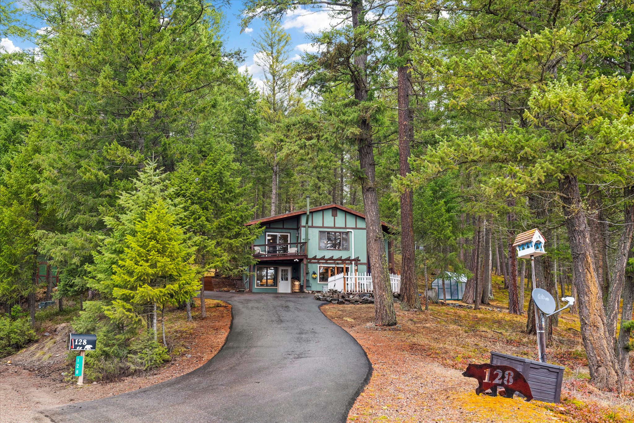 128 Tamarack Drive