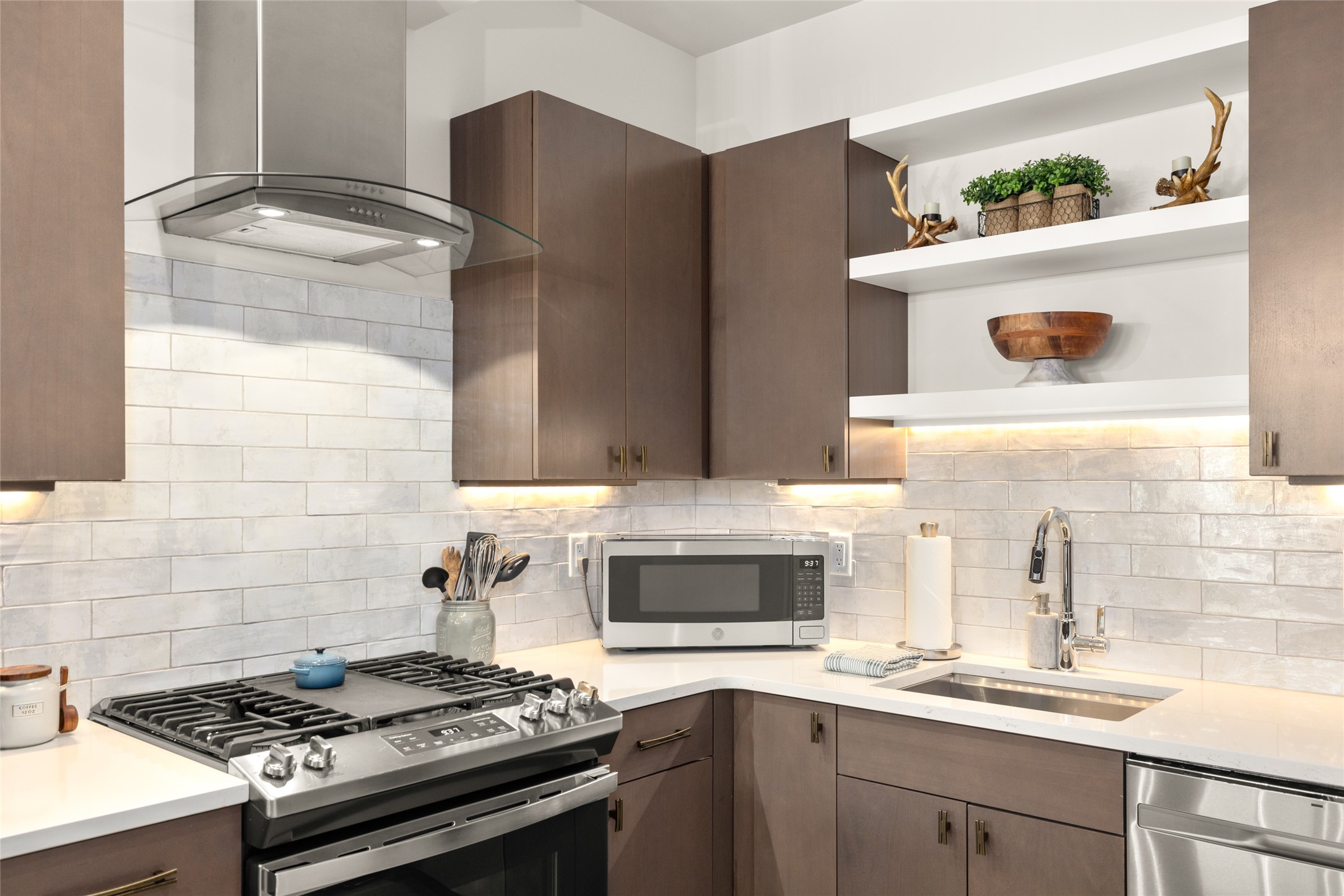 334 Central Avenue 205