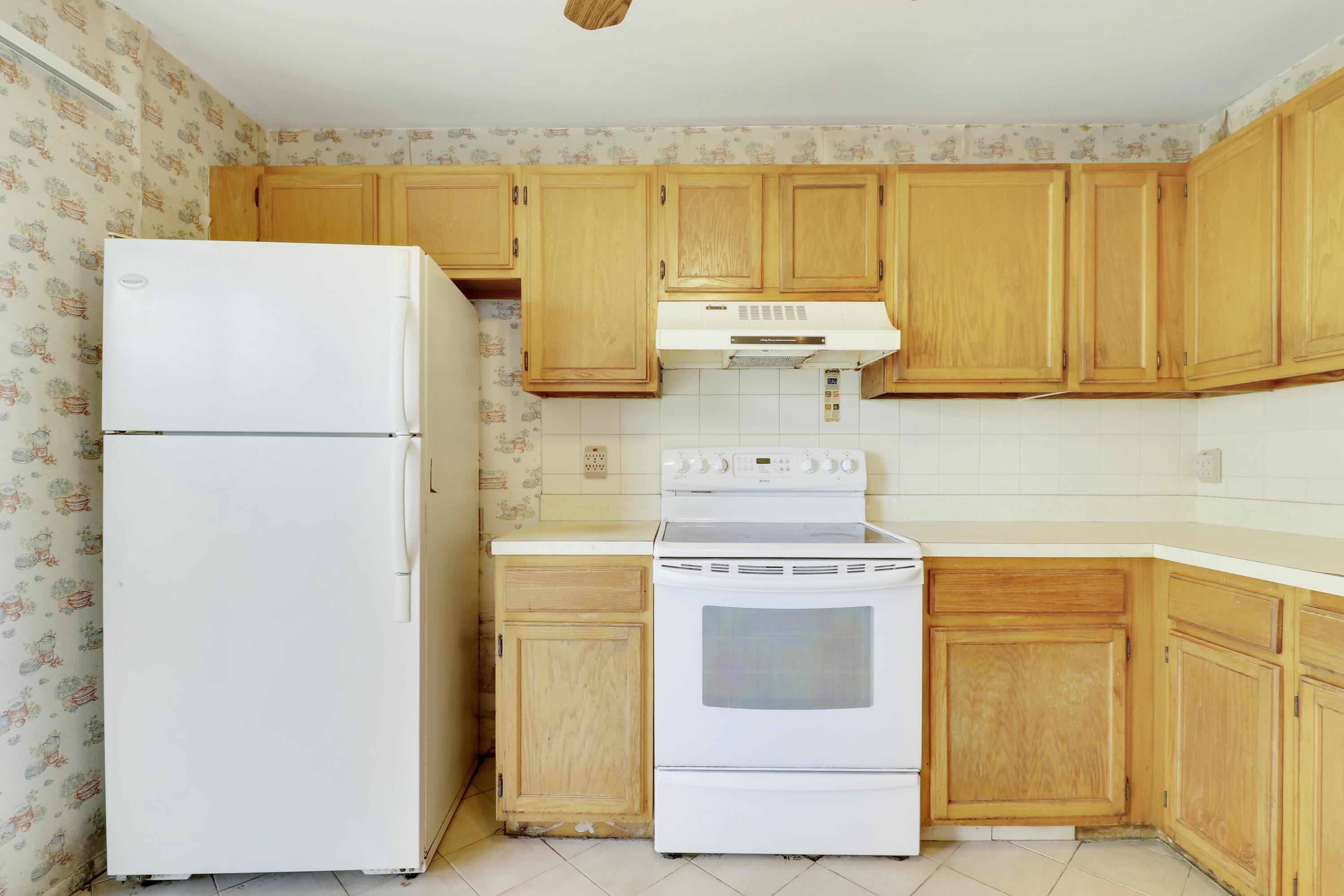 235 Manchineel Court