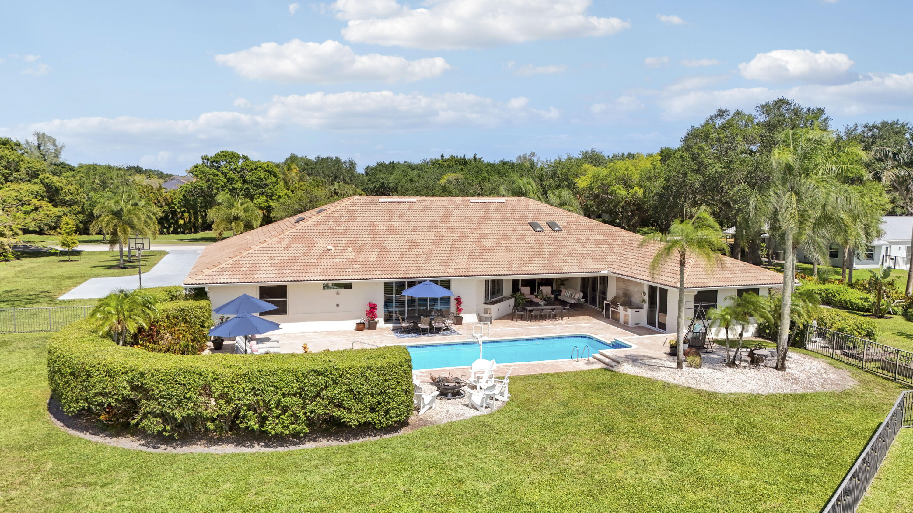 8667 Steeplechase Drive