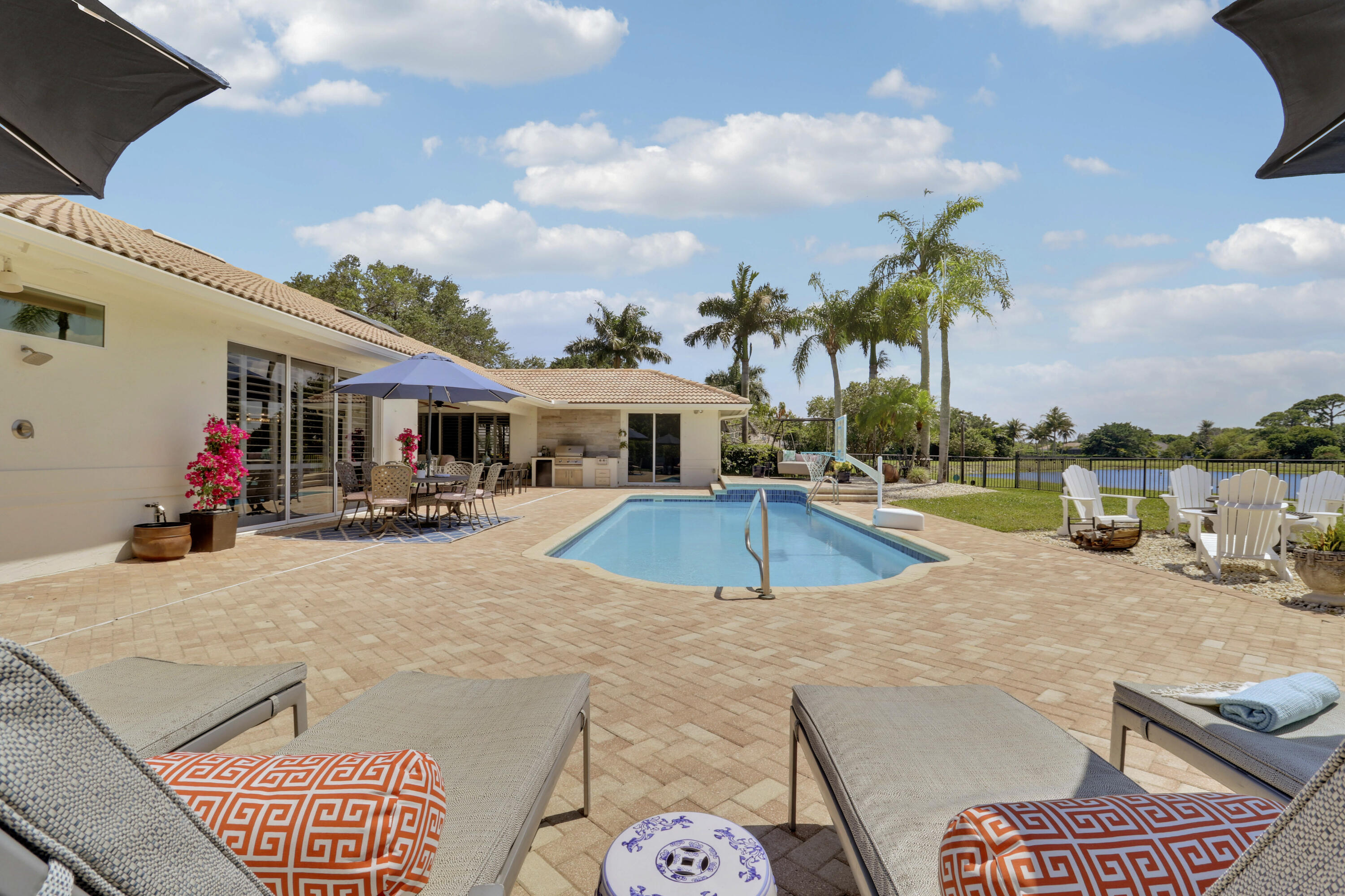 8667 Steeplechase Drive