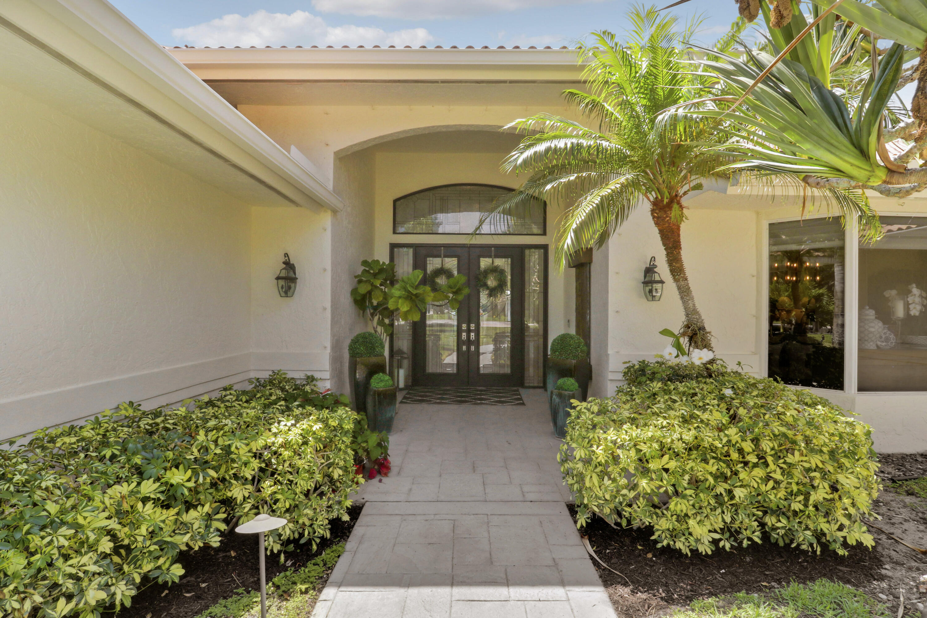 8667 Steeplechase Drive