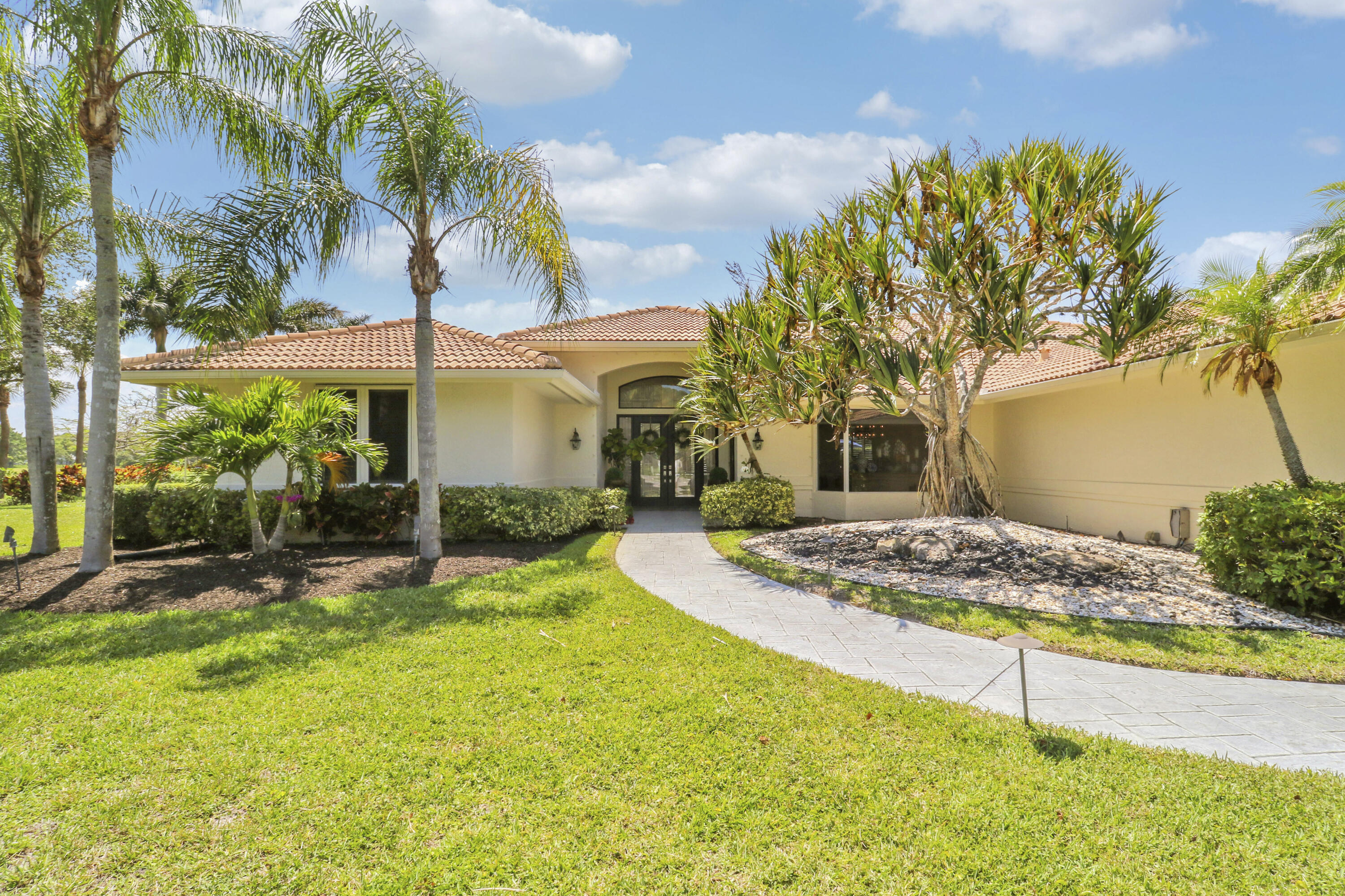 8667 Steeplechase Drive