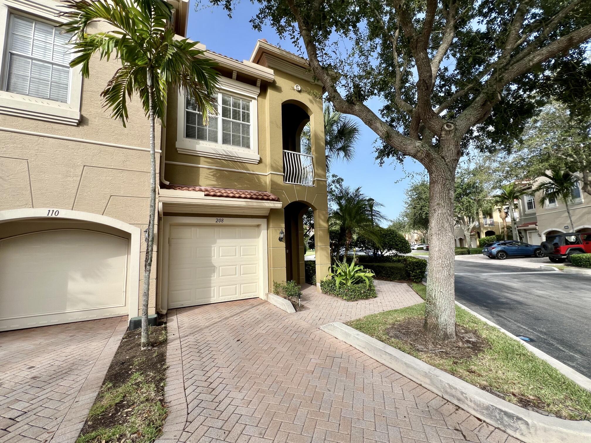 4930 Bonsai Circle 208