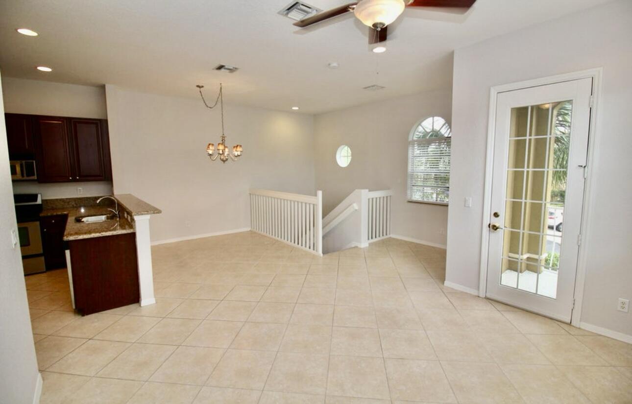 4930 Bonsai Circle 208