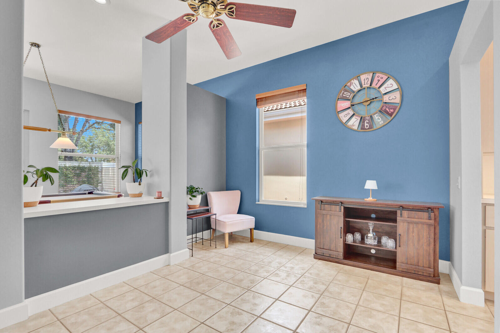 288 Sussex Circle