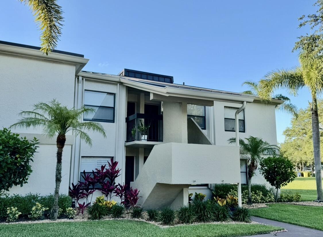 6962 Briarlake Circle 203