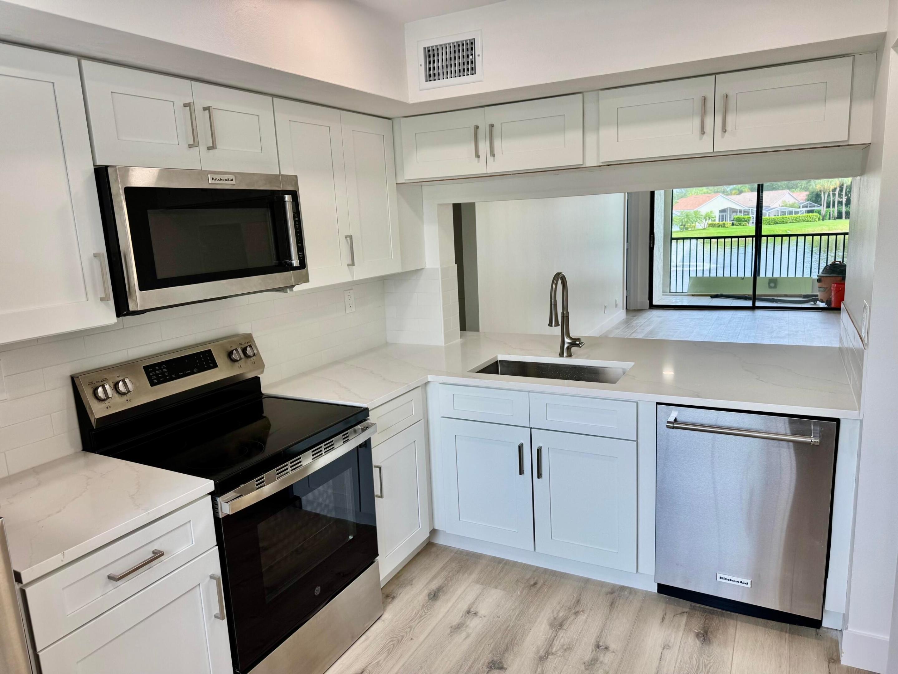 6962 Briarlake Circle 203