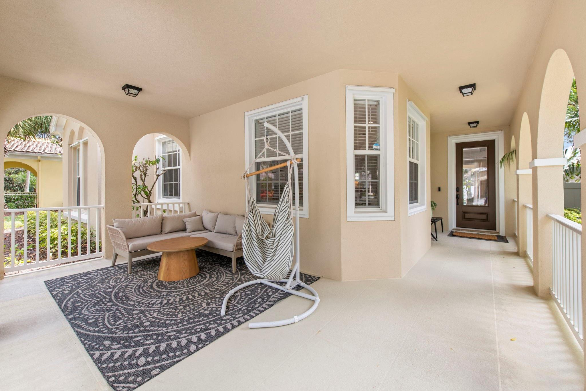 118 Florence Dr