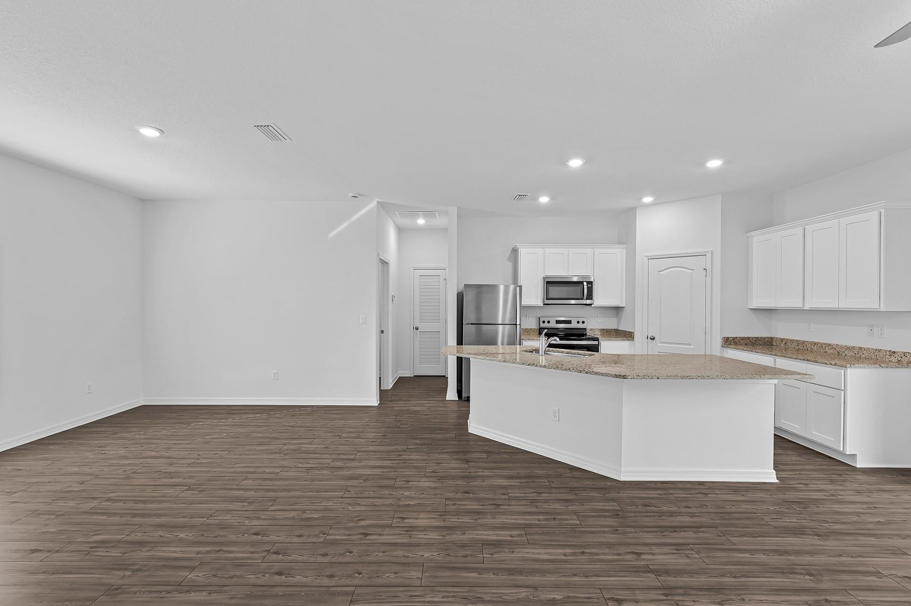 534 SW Backert Ave