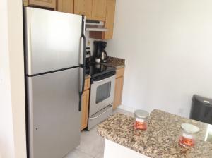 1155 Lake Shore Drive 206