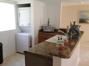 1155 Lake Shore Drive 206