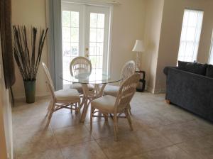 1155 Lake Shore Drive 206