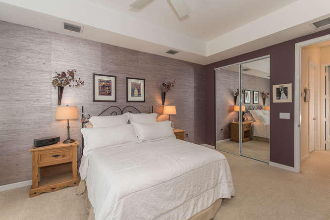 11860 Valencia Gardens