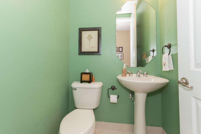 11860 Valencia Gardens