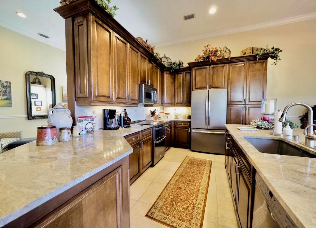 331 Eagleton Golf Drive