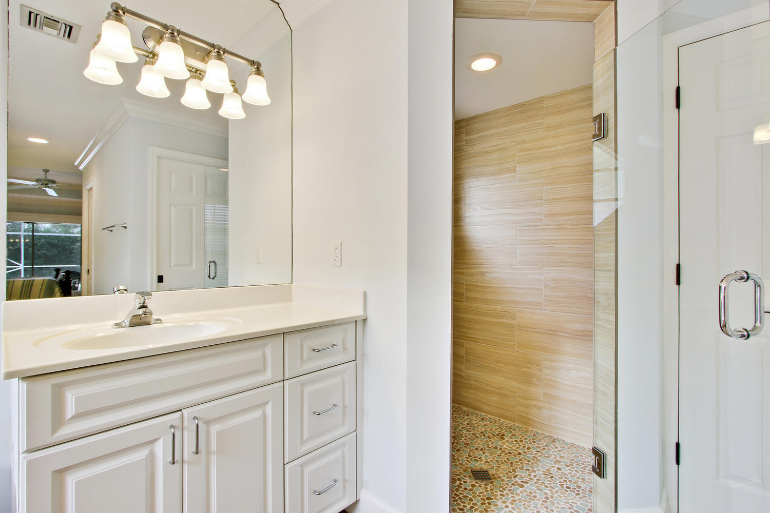 9082 SE Pomona Street