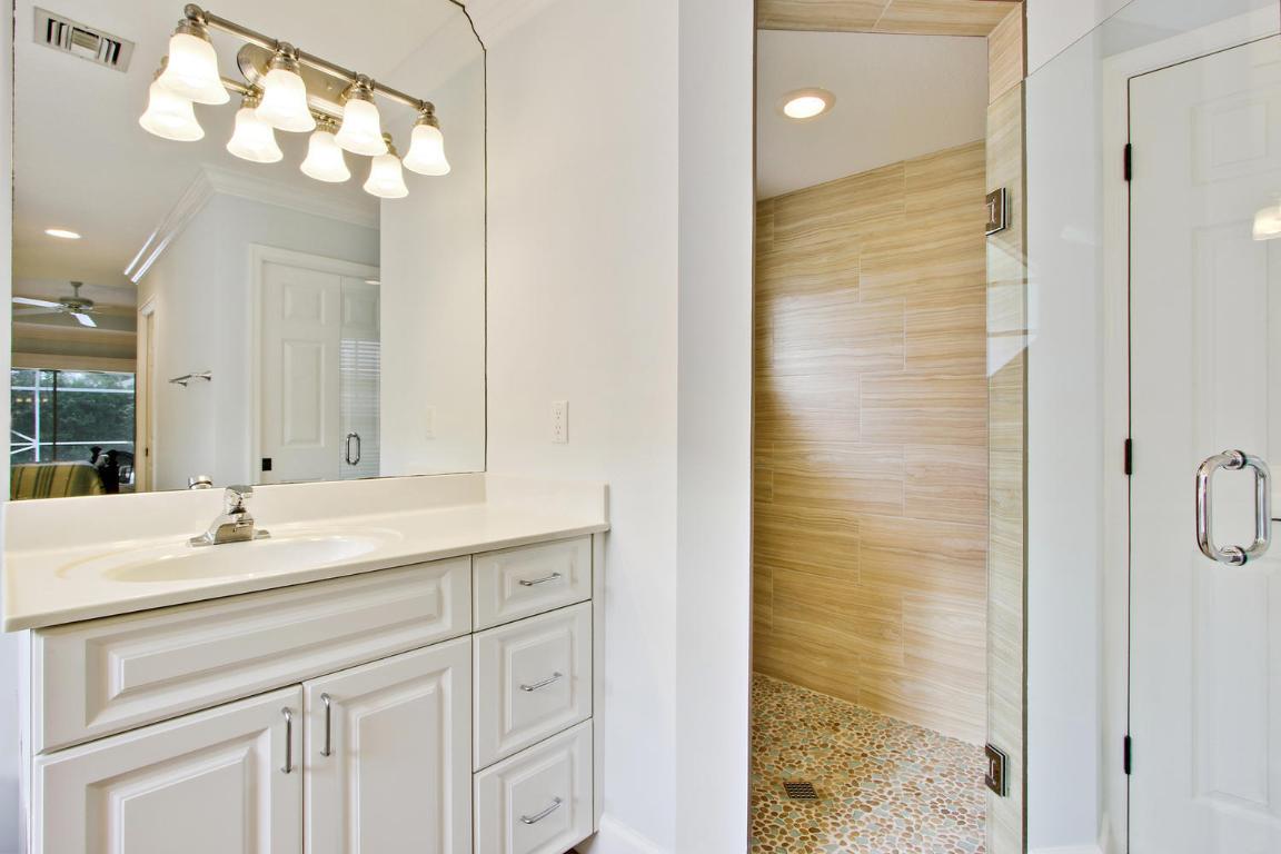 9082 SE Pomona Street