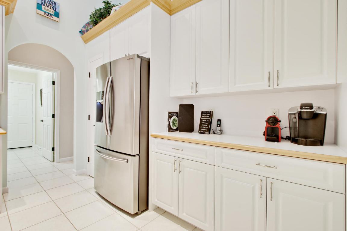 9082 SE Pomona Street