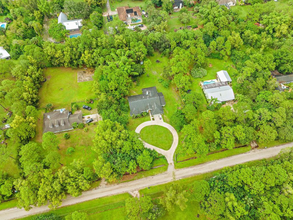 12397 157th Street N