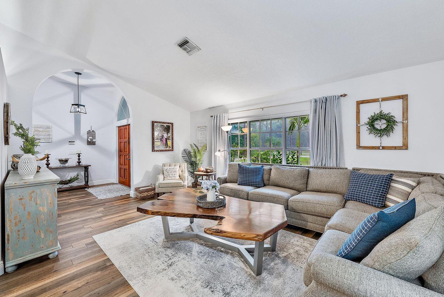 12397 157th Street N