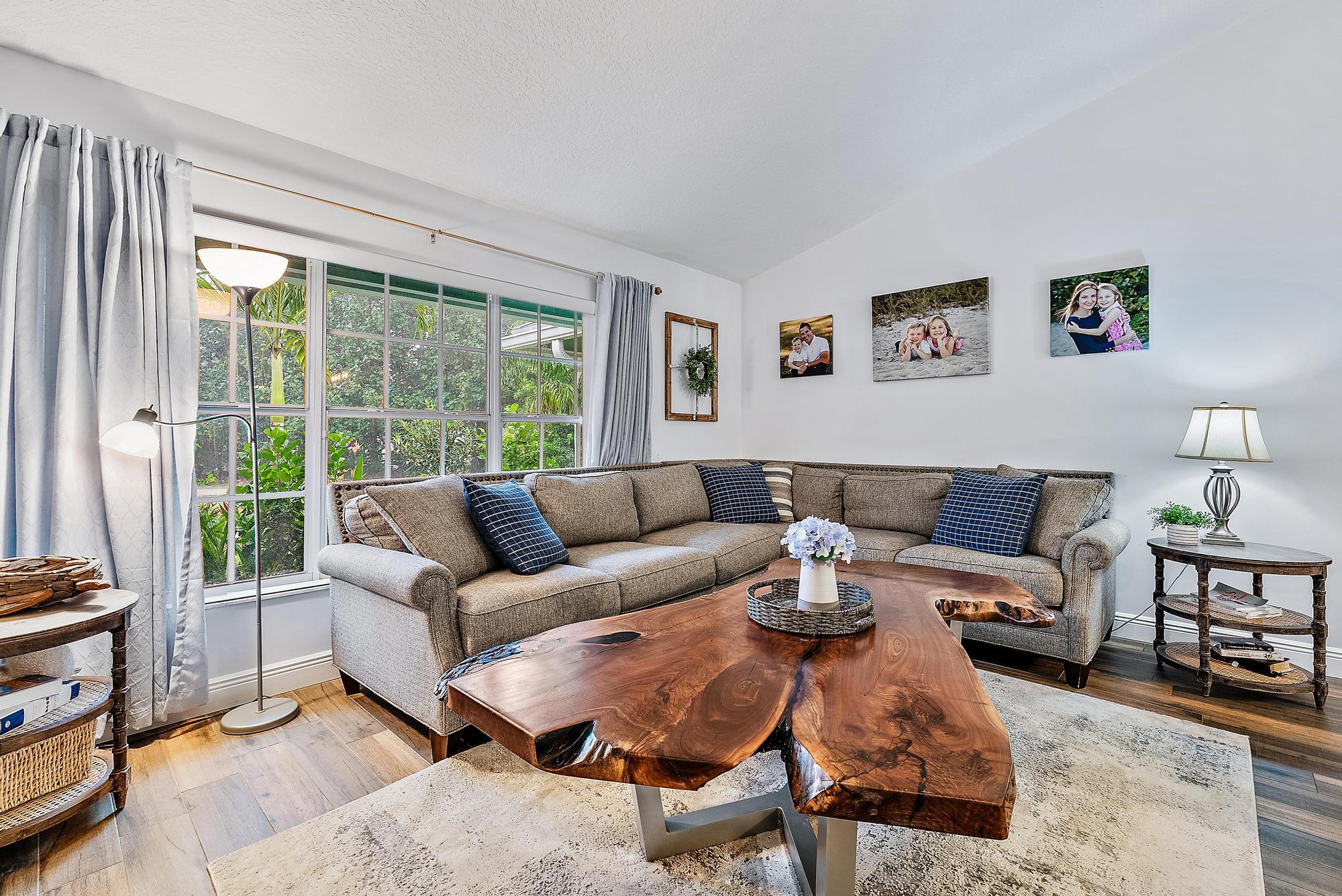 12397 157th Street N