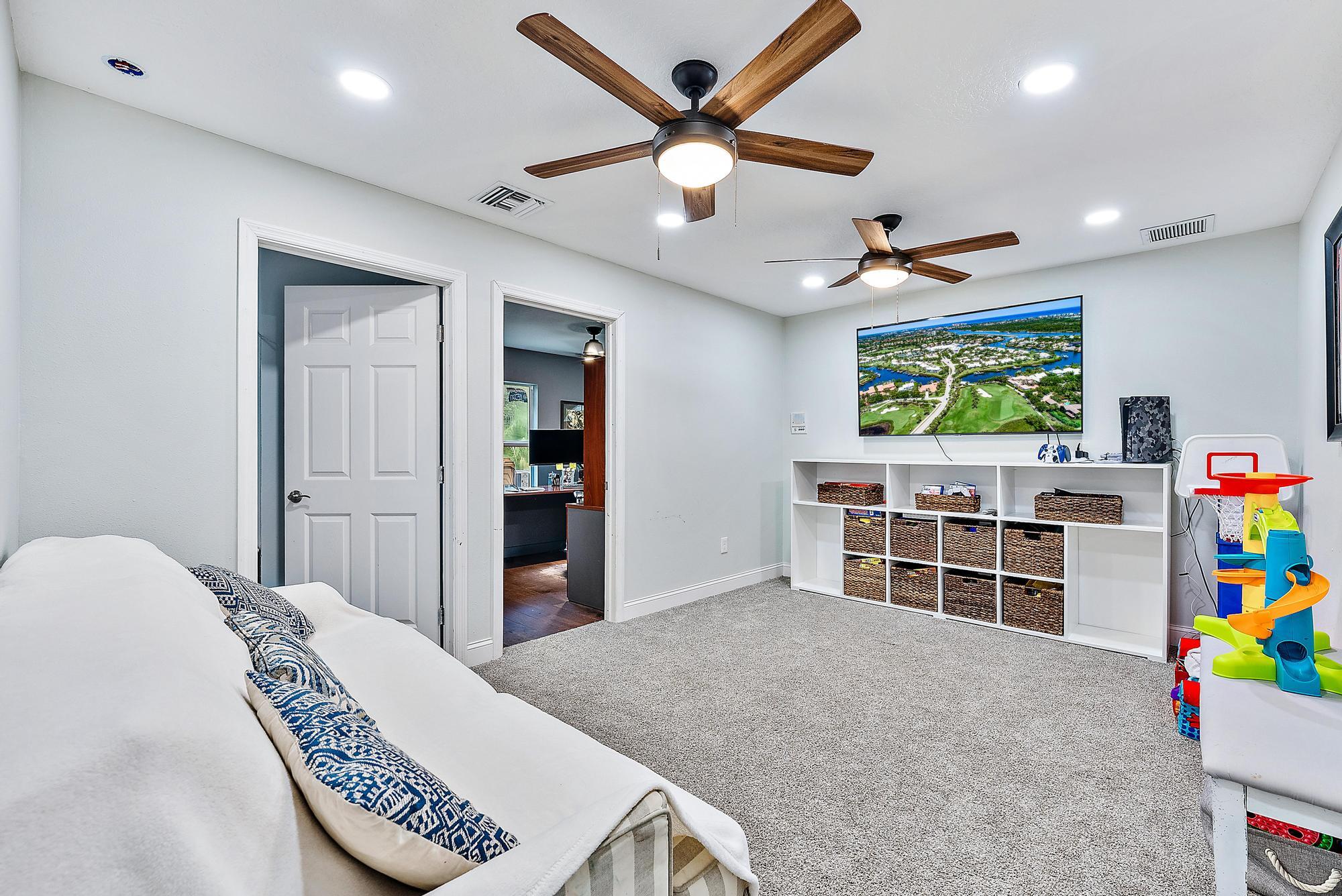 12397 157th Street N