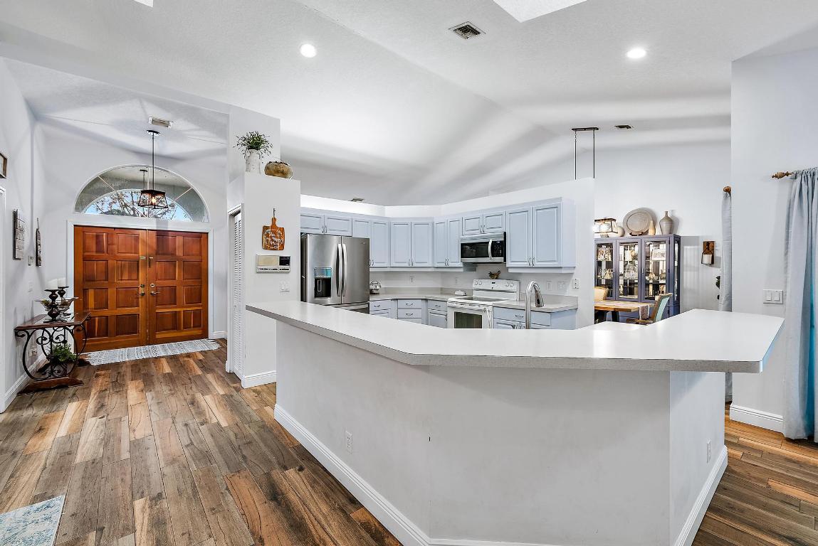 12397 157th Street N