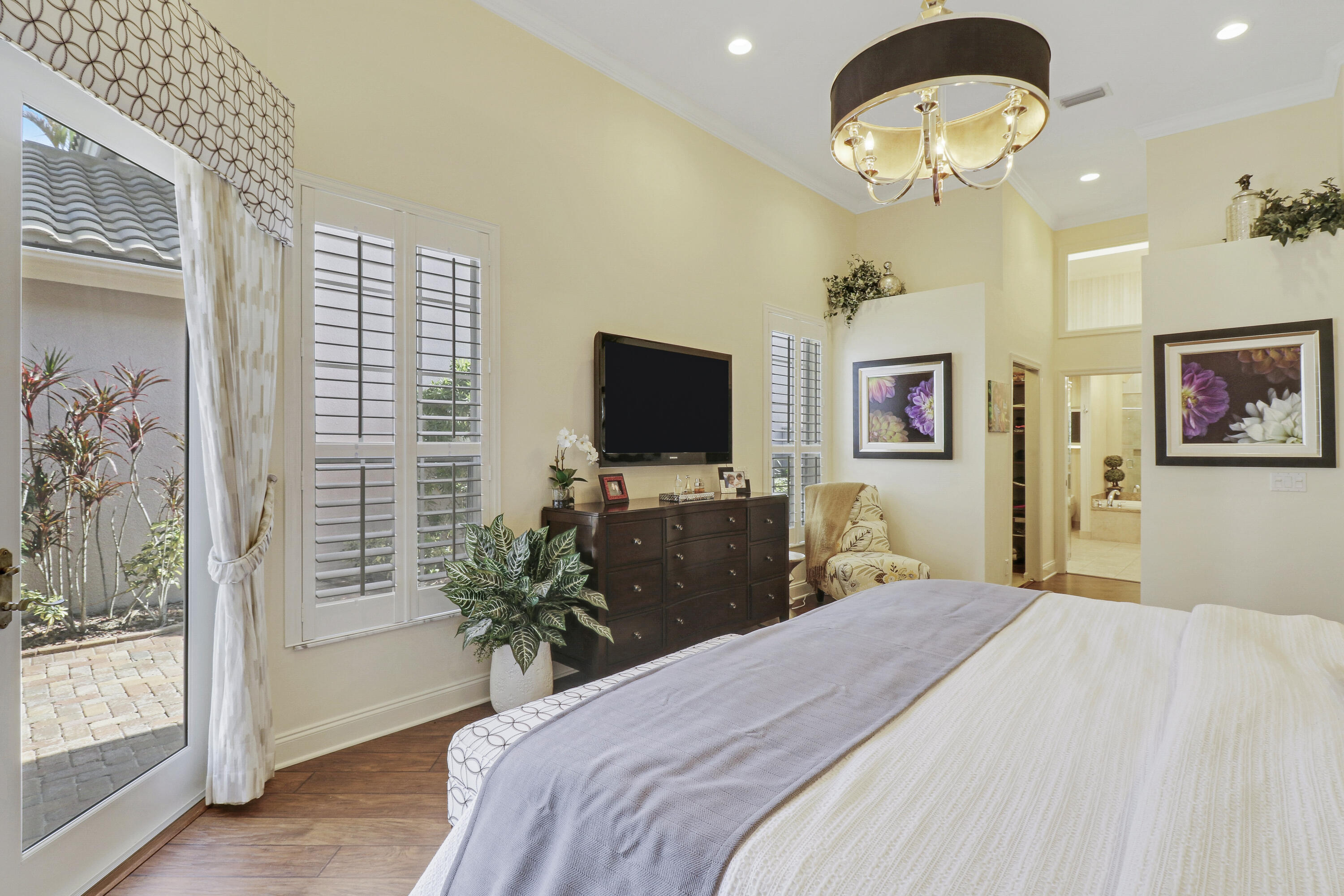 331 Eagleton Golf Drive