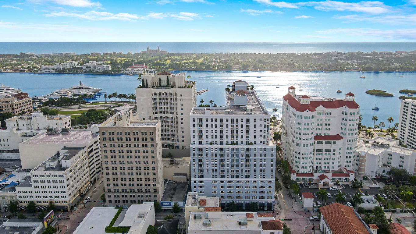 255 Evernia Street 1022