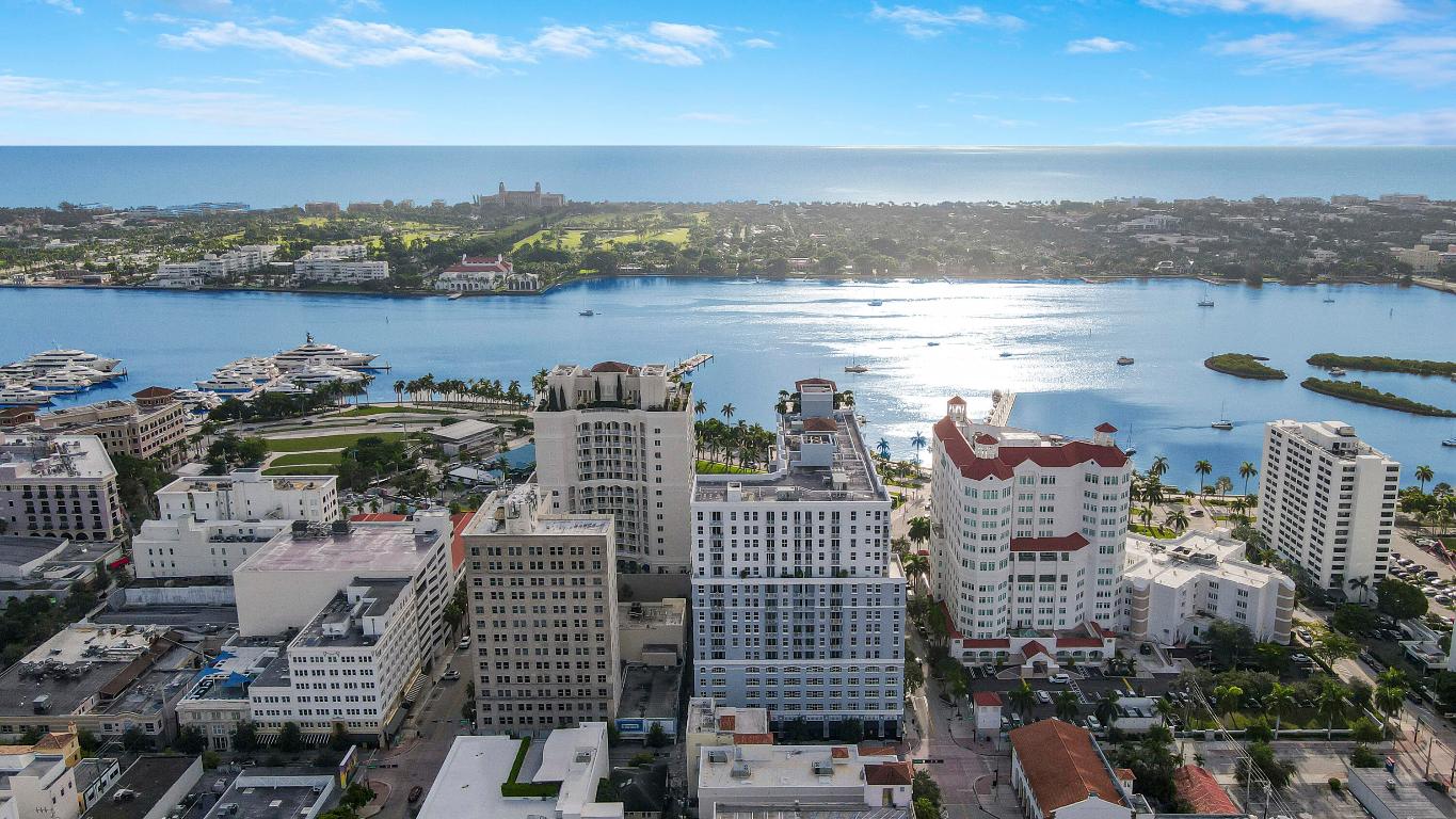 255 Evernia Street 1022