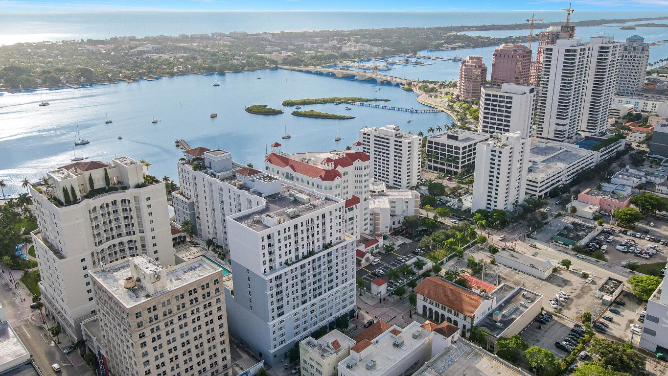 255 Evernia Street 1022