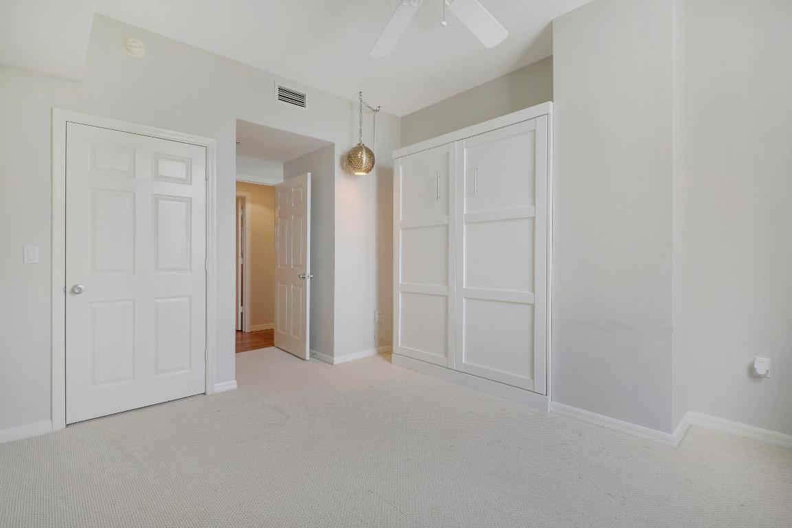 255 Evernia Street 1022