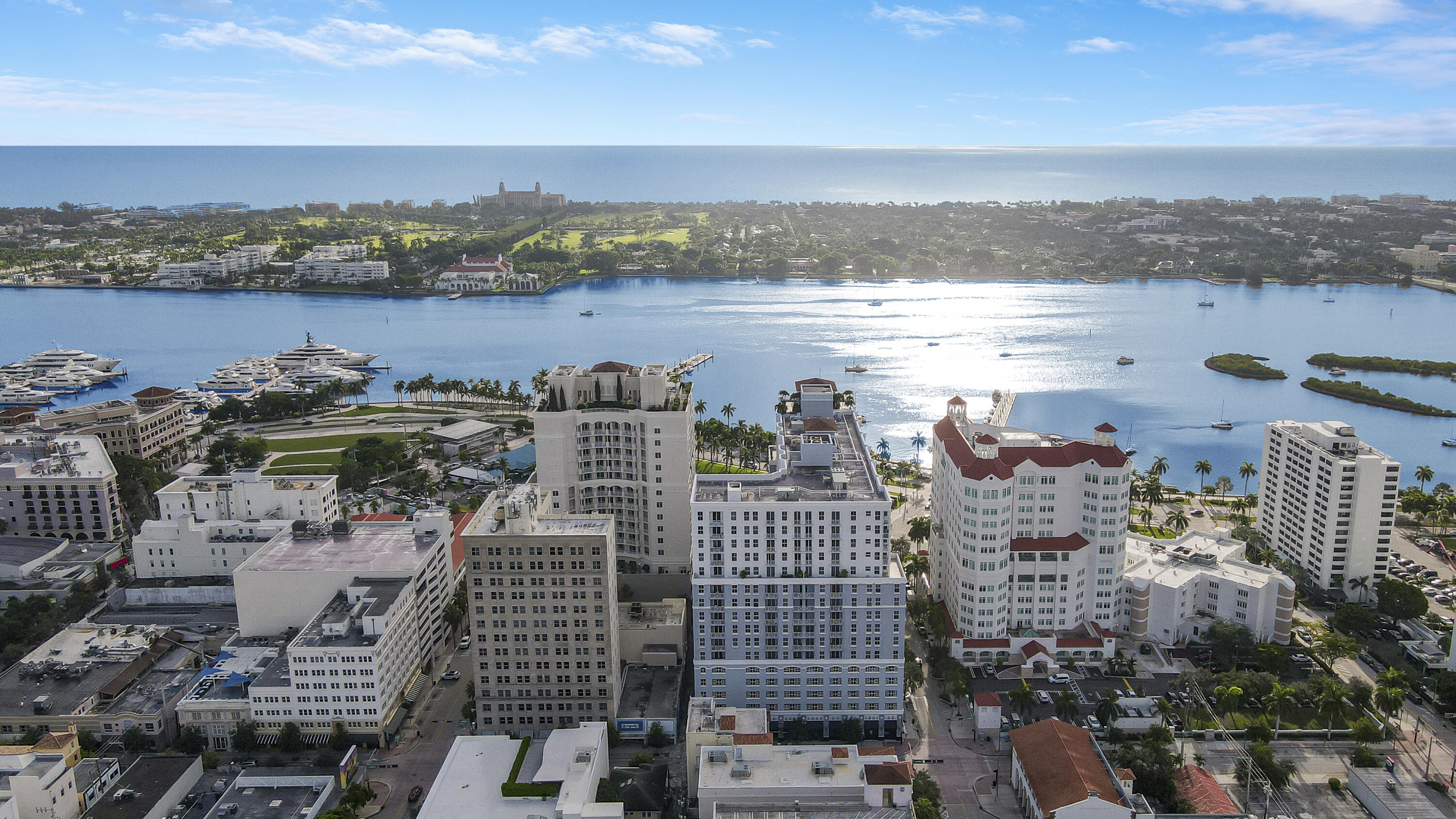 255 Evernia Street 1022